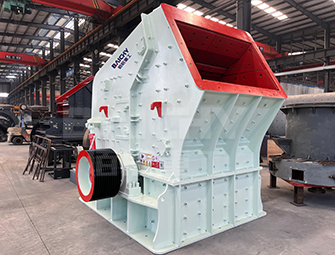 Impact crushers with high-quality impactors