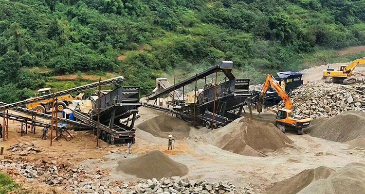 Mobile stone crushing plant.jpg