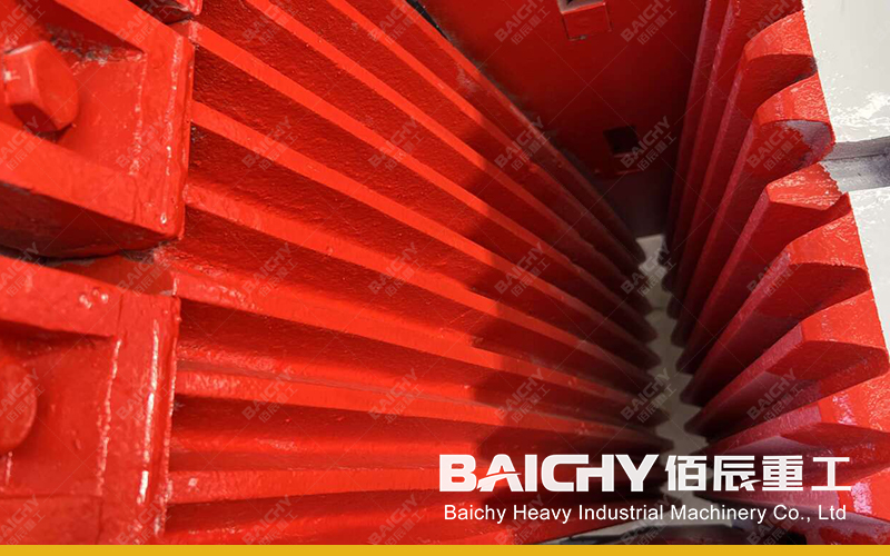 Moving Jaw And Fixed Jaw Of Jaw Crusher Jaw Plate.jpg