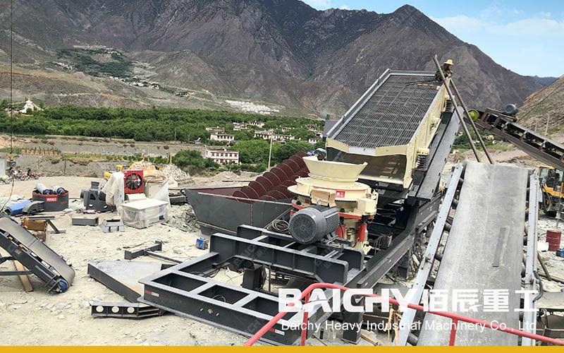 250tph Limestone Mobile Crushing Plant In Vietnam.jpg