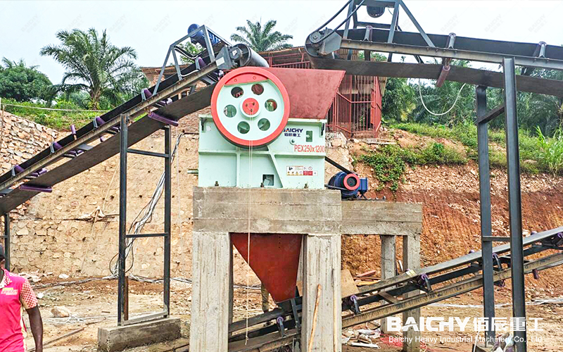 Fine jaw crusher working site diagram.jpg