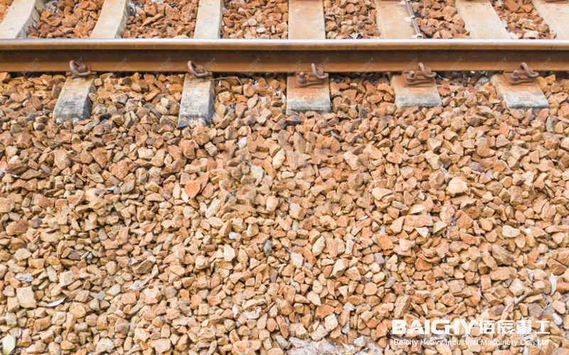 Ballast stones on the railway.jpg