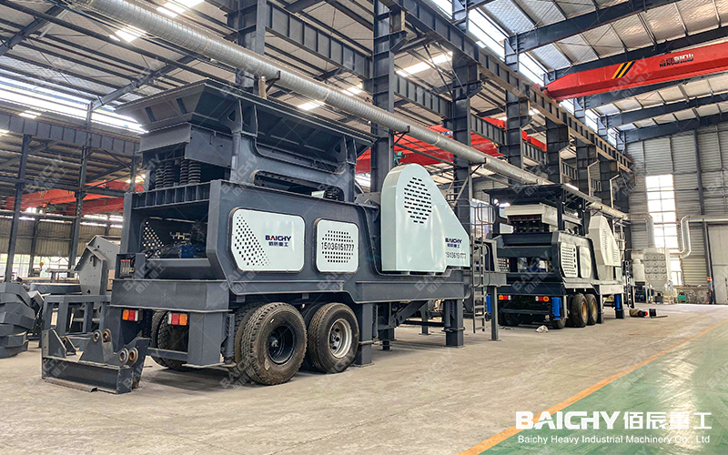 Mobile screening stations, construction waste crushing equip