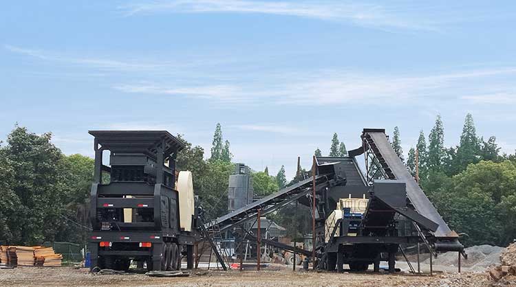 Tire-type-mobile-crushing-plant-Structural-Features-and-work