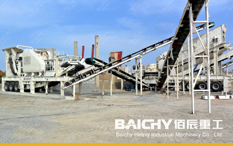 Combined Mobile Crusher Plant, Crushing and Screening Equipm