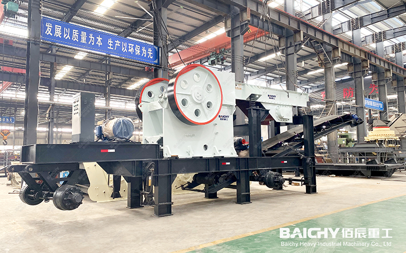 Capacity of 60t/h Samll Portable Stone Crusher With Fine Ore Hopper Module For Small Scale Gold Mining