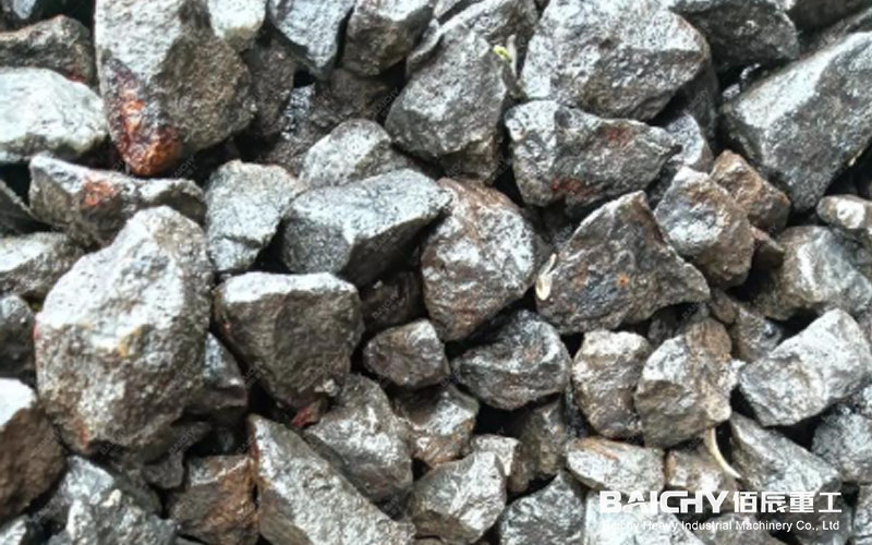 iron ore.jpg