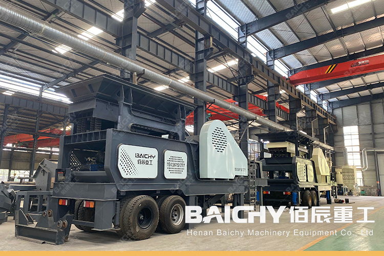 Mobile crushing plant, iron ore crushing, South American mining equipment, mobile crusher