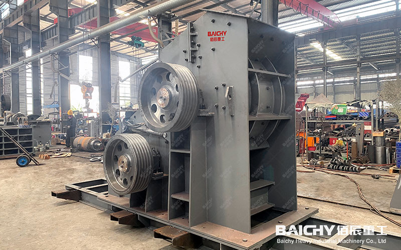 How Can a Two-Stage Fine Grinding Hammer Crusher Revolutionize Your Mining Operation's Efficiency and ROI?