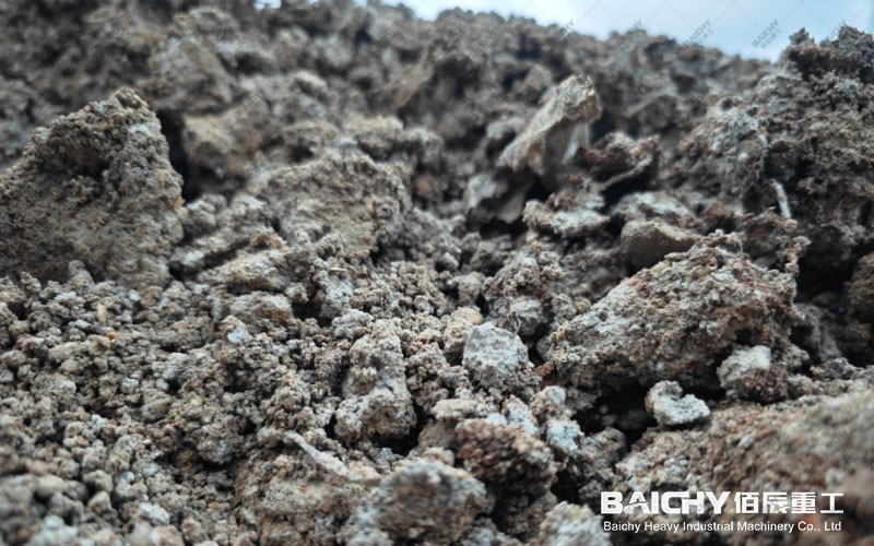 clay raw materials.jpg