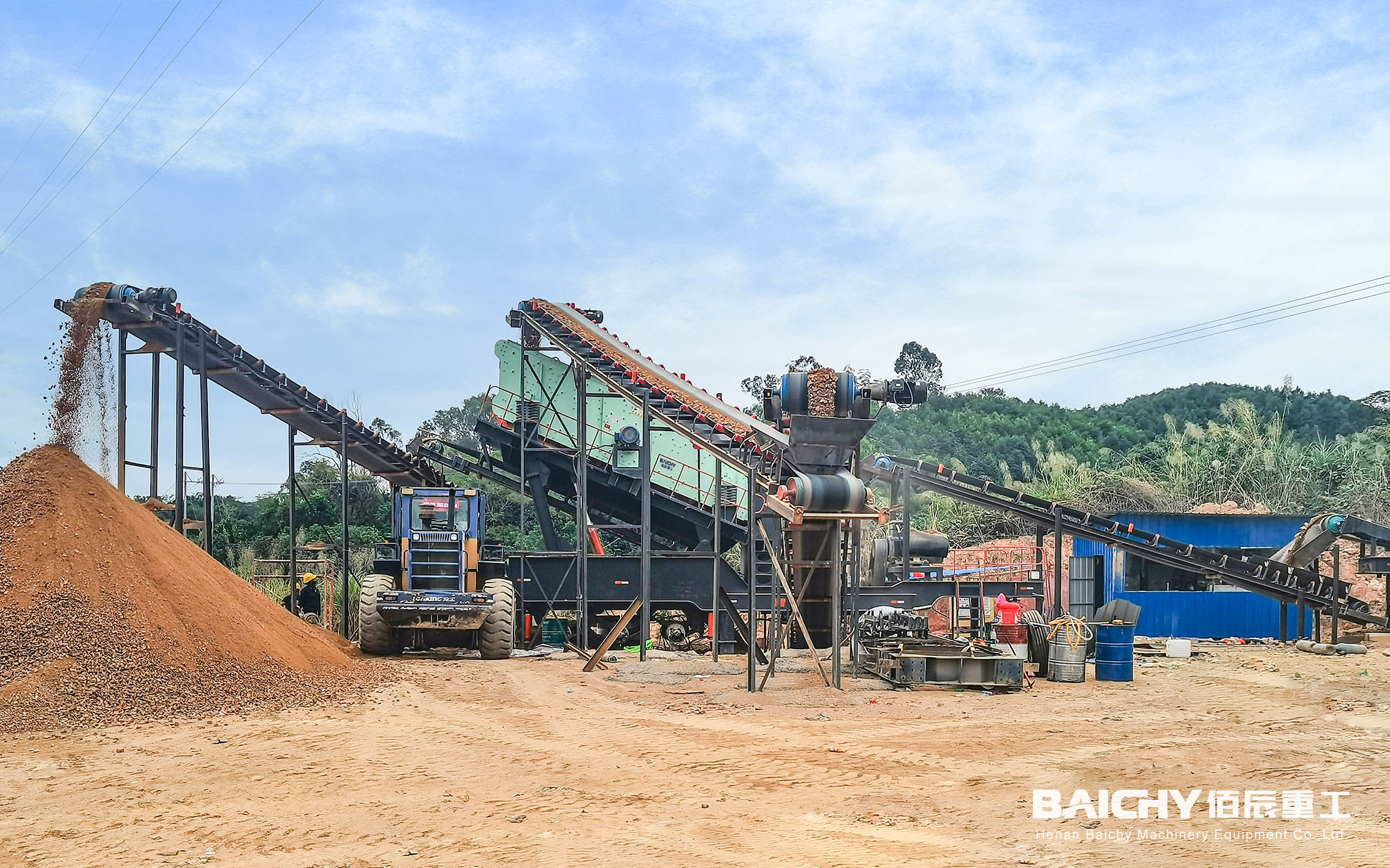 Configuration Scheme for a 200tph Mobile Granite Crushing Production Line