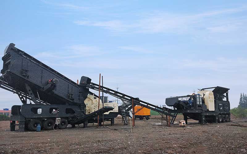 Mobile Jaw And Impact Crushing Plant