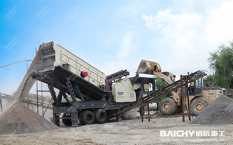 3-in-1 Mobile Hammer Crusher Client Site