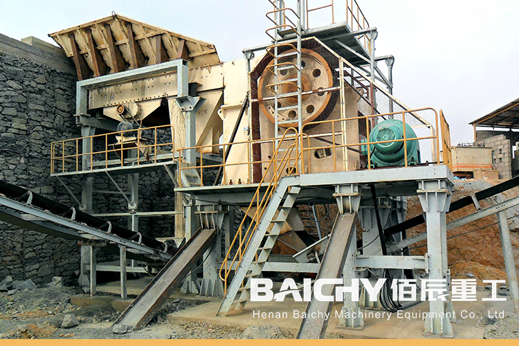 PE 900×1200 Jaw Crusher: Stone Crushing Site