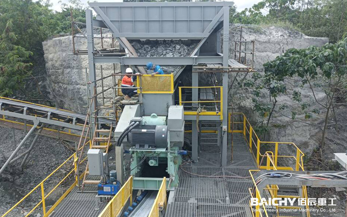 24x36 Jaw Crusher with Double-Deck Screen