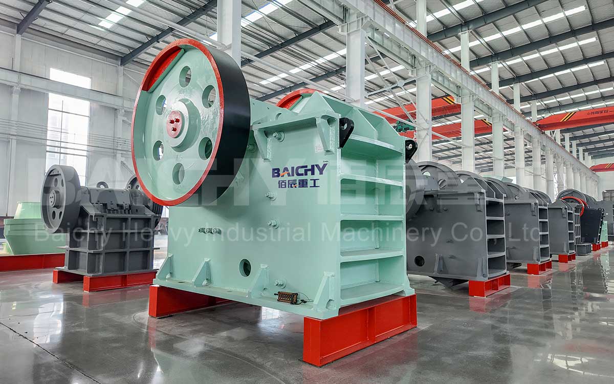 PE Jaw Crusher (Compression Crushing)