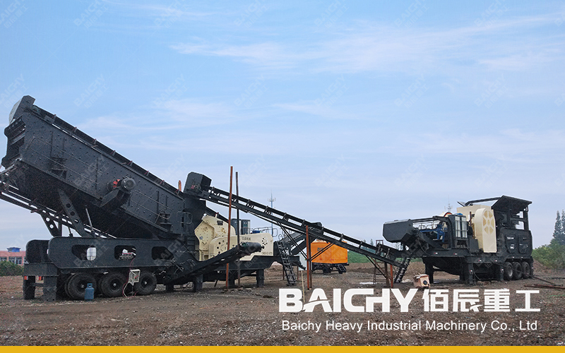 Mobile crushing stations