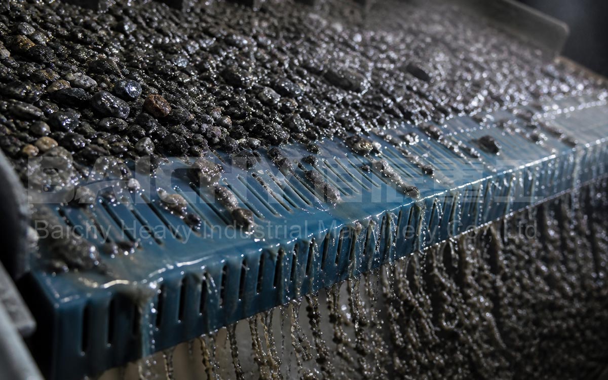 high-frequency screening machines