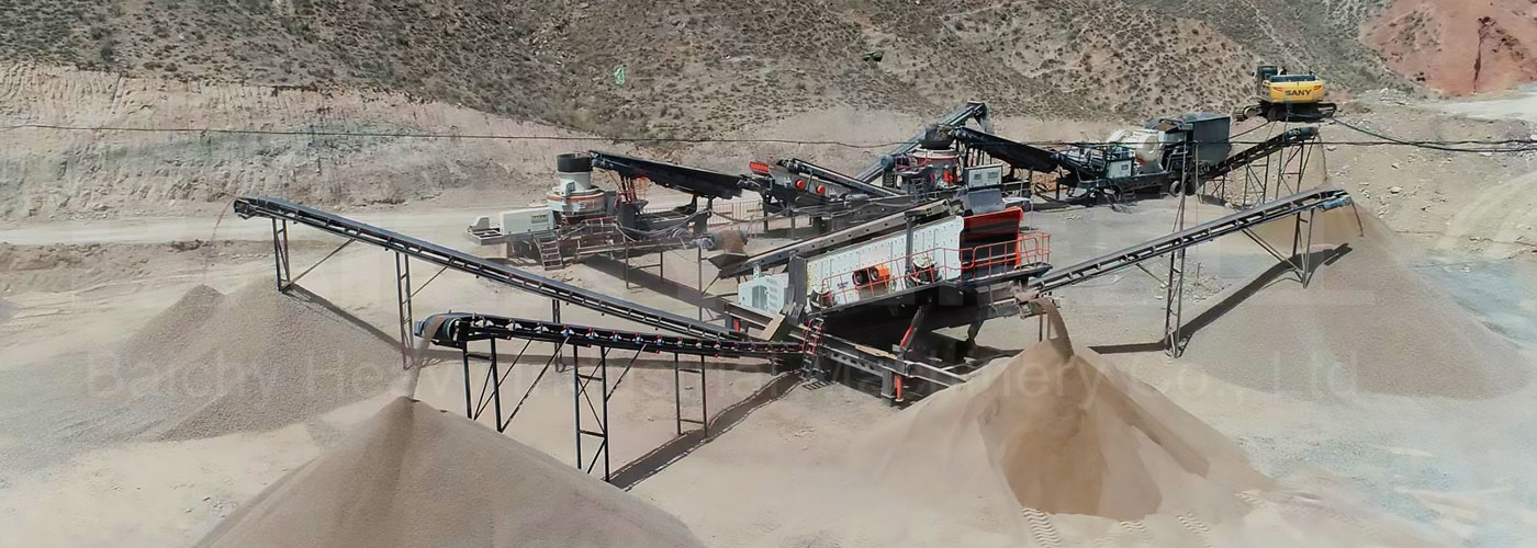 Tire-mounted-mobile-crushing-production-line