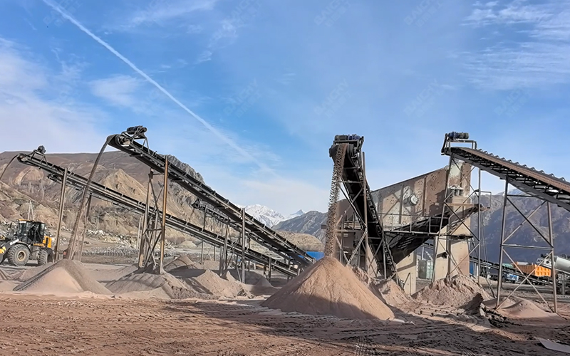 300 tph River Pebble Crushing Production Line